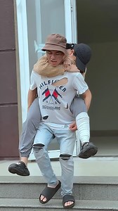 8.7K views · 108 reactions | A bit of strength, a sweet cake, and a beautiful moment 殺 #kindnessman #kindness #kindheart ©️ Copyright belongs to Kindness Man ©️ Distributed by ATX  Disclaimer: This film is a work of fiction, created solely for entertainment purposes. It does not depict real events and does not endorse any specific actions. | ATX | Facebook