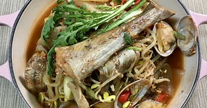 Making spicy pollack stew, which is more delicious than braised