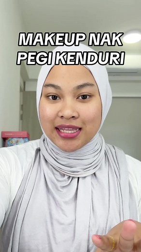 Makeup Routine Tutorial with Hijab Style