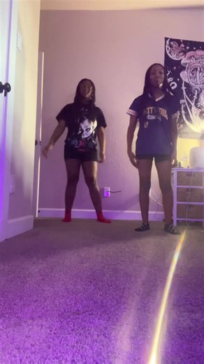 #dance #foryoupage #trending @𖣂︎Kćiki𖣂︎