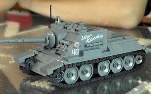 Brickmania SU-85 - 85mm Self-Propelled Gun - Custom Military Lego