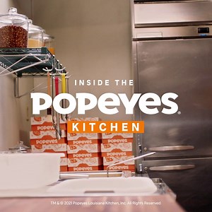 Who better to tell you how we achieve the perfect combo of crunchy and juicy than a Popeyes team member? | Popeyes Canada