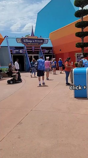 560K views · 3.9K reactions | Meet Mickey Without a Long Wait #mickey #mickeymouse #epcot #disneysecrets #charactermeetandgreet #disneyworld | Ani Ruiz | Facebook