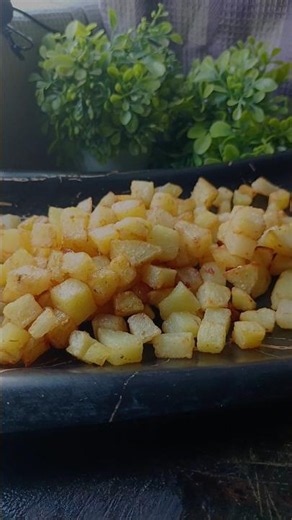 🥔 Perfect Crispy Aloo Pakoda Recipe | Easy &TastySnack#AlooPakoda#Cooking#shortsfeed #CrispyPakoda