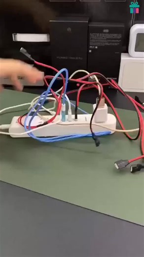 Buy Shoppers on Instagram: "⚡✨ Snap. Charge. Go. Meet the Magnetic Fast USB Data Cable — one click & you’re connected 😍 . 💬Comment "link" 🖇️ . ✔️ Magnetic snap-on design ✔️ Fast charging + stable data transfer ✔️ No cable mess, no port damage ✔️ One-hand use, super convenient ✔️ Clean, aesthetic desk setup 💻✨ . Charging just got smarter 🔥 . #fastcharging #techgadgets #viralreels #explorepage #buyshoppers"