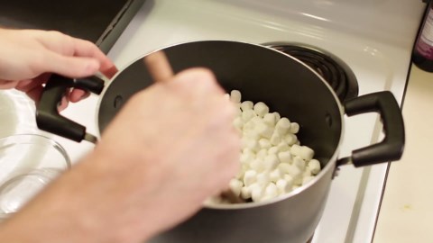 How to Make Rice Krispies Treats | Easy Classic Rice Krispie Treats Recipe | Short Version