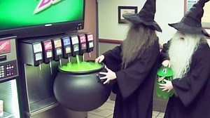 【FunnyPunk2】喝掉你的不开心！国外趣味视频集锦#318