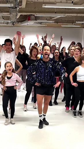 Shake It Off: Dance to Taylor Swift's Hit Song