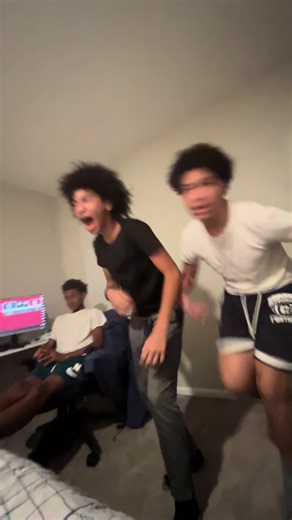 Camden Buckner (@camden.buckner)’s videos with original sound - Camden Buckner