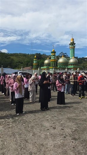 LGU-Pagayawan’s flag is flown at half-mast in honor of the late BTA Speaker, Atty. Pangalian M. Balindong. Innalillahe waina ilayhi rajion