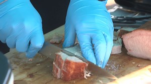 Austin and Albert Lea mayors face off in BBQ cook-off fundraiser