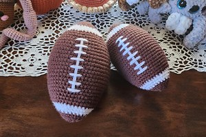 Football Crochet Pattern, American Football Ball Crochet Amigurumi Pattern by Rachael's Scraps, Written in US Terminology - Etsy UK