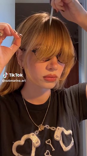 How to Cut 60's Bangs at Home: Ultimate Guide