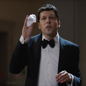 How many Horseman does it take to trick Rosamund Pike? Four it, seems. Plus a few extra newbies. Now You See Me: Now You Don't is now showing at Vue. | Vue