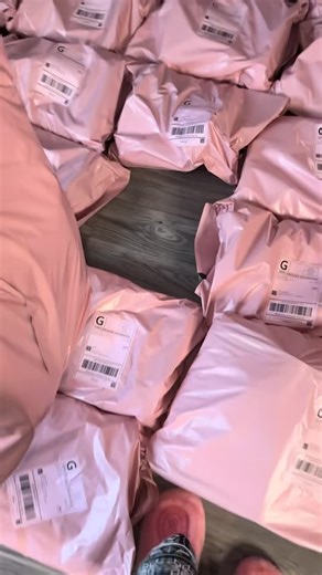 brittany on Instagram: "Packages 📦 going out today"