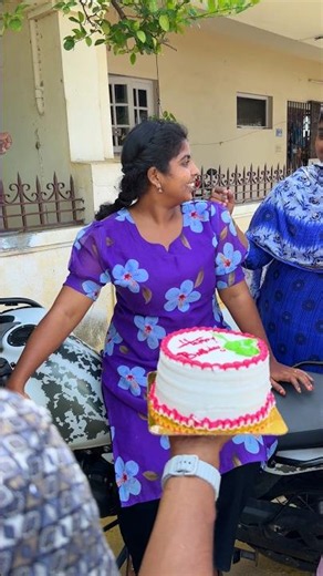 🥳இப்படி ஒரு Surprise பார்த்து இருக்கீங்களா🤩#gift #birthdaygift
