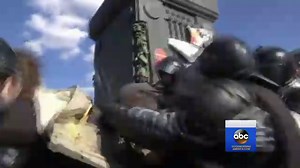 Mass anti-corruption demonstrations break out across Russia