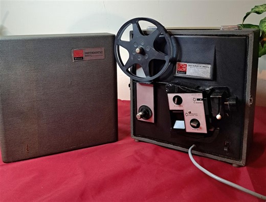 Kodak Instamatic M60-L Movie Projector. This Vintage Device, Marketed Around 1965–1966, Was Designed to Project Home Movies on Super 8 Film - Etsy
