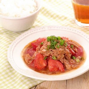 手軽に作れる！ トマトとツナのめんつゆ炒めのレシピ動画・作り方 | デリッシュキッチン