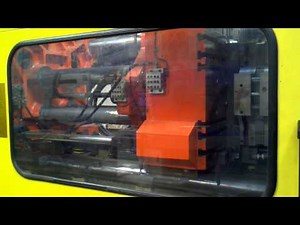 Husky Plastic Injection Molding Machine
