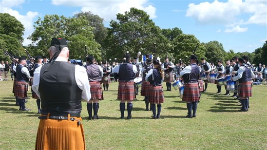 Ravara Pipe Band took the 77th All Ireland Pipe Band Championship Gr2 Title as well as best Pipes, Drums, Bass & M&D with their Medley Selection in Donabate Co. Dublin yesterday Saturday 6th July 24. | We Love Pipe Bands