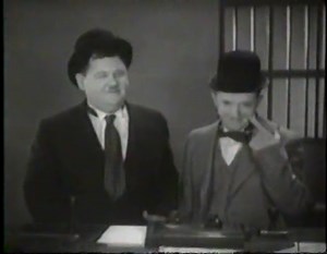 "DE BOTE EN BOTE"1930 LAUREL & HARDY
