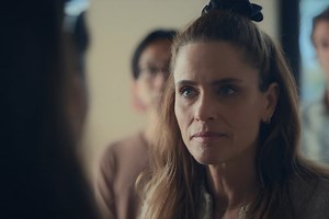 1.1M views · 4.5K reactions | Fighting in public is never a good idea, but sometimes the urge just hits you. Your Friends & Neighbors — Now Streaming #YourFriendsAndNeighbors #YFAN #OliviaMunn #AmandaPeet #AppleTV #AppleTVPlus | Apple TV | Facebook