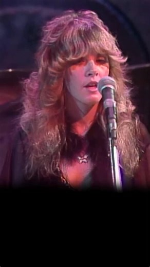 The Midnight Special on Instagram: "Did you know the story behind “Rhiannon”? Watch the full performance on our YouTube channel, link in bio. #themidnightspecial #fleetwoodmac #70smusic #rhiannon #musictrivia"
