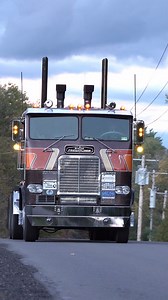 1M views · 36K reactions | #brap #detroit #8v71 #straightpipe #Jake #jakebrake #rolling #trucking #fypシ #classic #freightliner #cabover | Ol2Stroker | Facebook