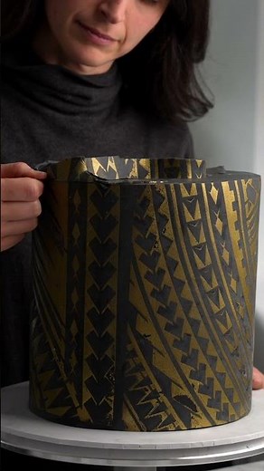 Razor Sharp Fondant Edges