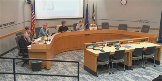 PPS school board weighs in on cell phone use in classroom, possible district-wide policy to come