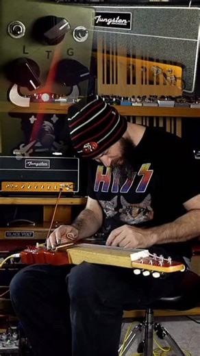 Shop small! Octave fuzz forever! . Backing track on patreon! . . F U Z Z . Better in 🎧 . Tones Guitar - @apocalypsemachine Fuzz - @jampedals Amp - @tungstenamps Drums - @xlnaudio addictive drums Strings - @ghsstrings Reverb - @bensonamps Cab - @satelliteamps . . . #licks #lapsteel #slideguitar #steelguitar #fuzzguitar #fuzz #fuzztone #fuzzpedal #becausetone #tonefordays #rocknroll | Matt Bradford