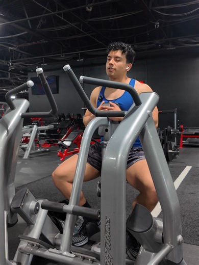 You need to do this on the hammer strength row machine. Comment