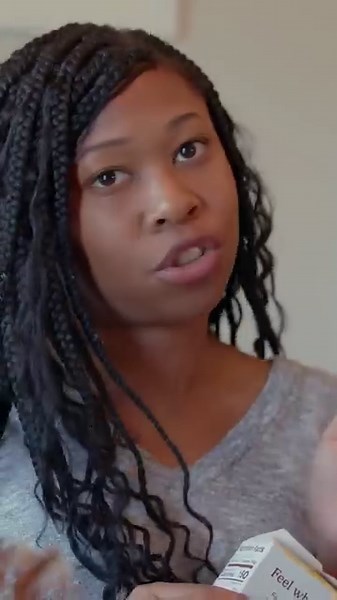 25K views · 43 reactions | Our Thrive Gives program helps mom-of-two Andrea access affordable, healthy groceries for her family while transitioning into a freelance graphic design career. If you are a teacher, nurse, first responder, student, veteran, or family in financial need, you qualify for a free one-year membership through Thrive Gives. With it, you’ll get access to member-only benefits from Thrive Market. | Thrive Market | Facebook