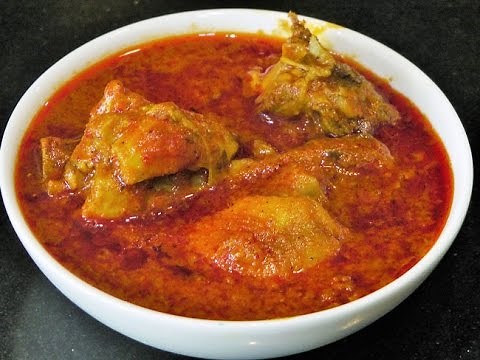 चिकन करी | Chicken Curry by madhurasRecipe