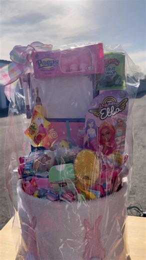 How Peter Cotton Tale has Hop Down The Easter Trail into a Basket #easter #howtomake