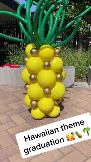 Hawaiian Themed Party Balloon Decor Ideas
