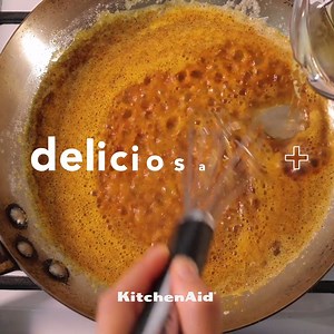 6.5K views · 83 reactions | ¿Sabías que nuestro nuevo horno de mesa tiene freidora de aire? Disfruta de tus recetas favoritas más saludables y conoce el NUEVO Horno de Mesa KitchenAid con Freidora de Aire en: www.kitchenaid.pr | KitchenAid Latinoamérica | Facebook