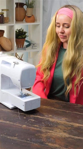 185K views · 292 reactions | Clothes makeover in unique and different ways ✂️ | 5-Minute Crafts | Facebook