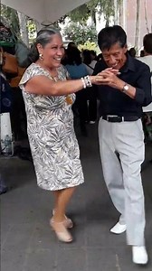 Dolores and Fernando. Pure cumbia and heart on the dance floor.💃🕺🏿🎶😃#foryou#mexico#california
