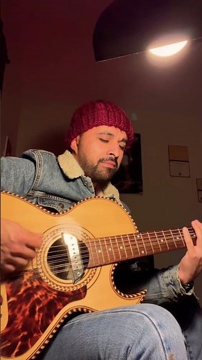 Practicing the intro to Long White Line by Sturgill Simpson #countrymusic #guitar #sturgillsimpson