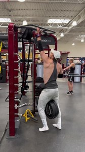 685K views · 4.2K reactions | I just want to teach, inspire and help everyone learn calisthenics. For programs or extra training help or to train with me check out my website. Let’s learn calisthenics. #calisthenics #viral #watch #gym #fitness #inspire #bodyweight #gymmotivation #motivation #gymreels | Cory Robinson | Facebook