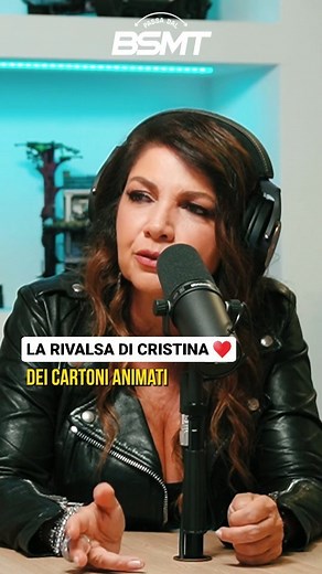 Gianluca Gazzoli on Instagram: "L'amore del pubblico ha trionfato su tutto 🫂🥹 @cristinadavenaofficial è passata dal BSMT. La colonna sonora di intere generazioni ma sopratutto un'icona che forse oggi più che mai continua a ricevere dal pubblico un affetto incredibile, concerti sold out, social impazziti, acclamata come solo le grandi dive. Questo e molto altro è Cristina D'avena che per la prima volta si racconta senza limiti e spazi. Una storia che parte fin da piccola e che attraversa la vit