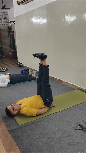 Strengthen your core and remove belly fat with the exercises shown in this video. Perform them regularly to achieve toned & strong core ! --- #strong core #bellyfatloss #sidefatloss #flatbelly #flatstomach #corestregth #weithloss #bellyfatworkout #yogaclasses #yogadehradun #yogaforwellness #yogadhara | Yogadhara wellness