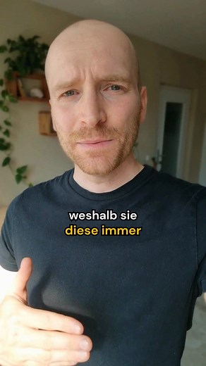 Manchmal sehen Depressionen nicht so aus, wie viele sie sich vorstellen. Menschen mit einer hochfunktionalen Depression schaffen es oft, ihren Alltag nach außen hin „normal“ zu bewältigen: Sie gehen zur Arbeit, wirken leistungsfähig, sind organisiert, lächeln und halten scheinbar alles zusammen. Doch innerlich sieht es oft ganz anders aus: emotionale Erschöpfung, innerer Druck, Antriebslosigkeit, Einsamkeit und das Gefühl, alles nur noch mechanisch zu erledigen. Die Auslöser können sehr untersch