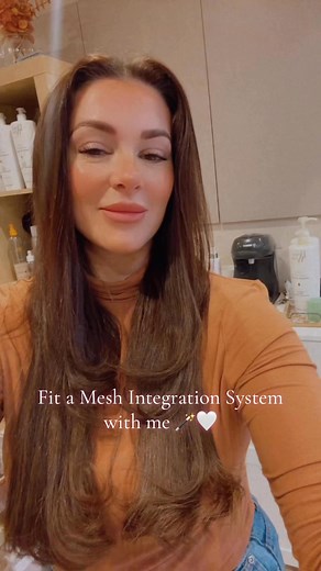 Fit a mesh integration system with me 﫶彩✨ | Laura Jennison Hair Extension Specialist & Educator | Facebook