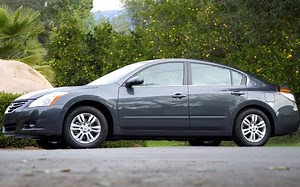 First Drive: 2011 Nissan Altima 2.5 S Special Edition
