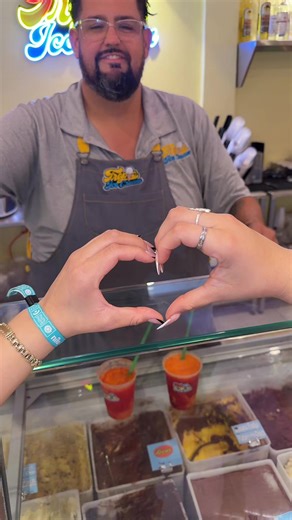 10/10 @tropic ice cream