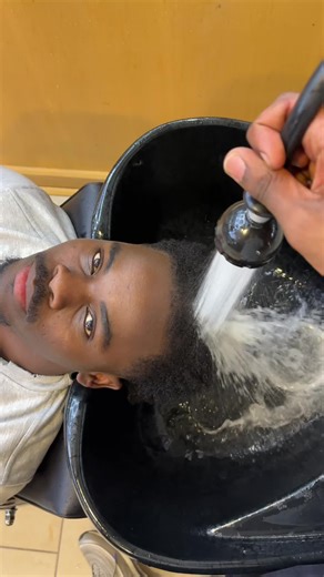 Washing Hair Without Shampoo: Tips for Low Porosity Hair