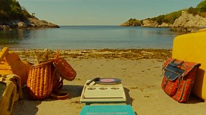 View 13 80S Movie Zoom Background